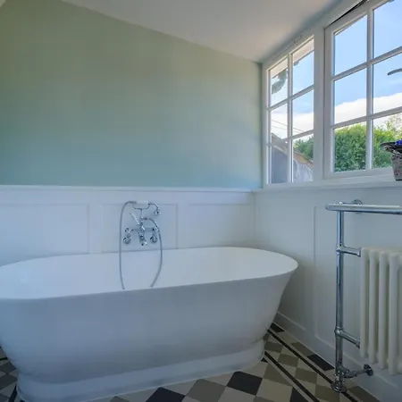 Orchard Эмблсайд